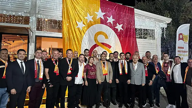 Galatasaray Taraftarları Derneği 10. yılını coşkuyla kutladı