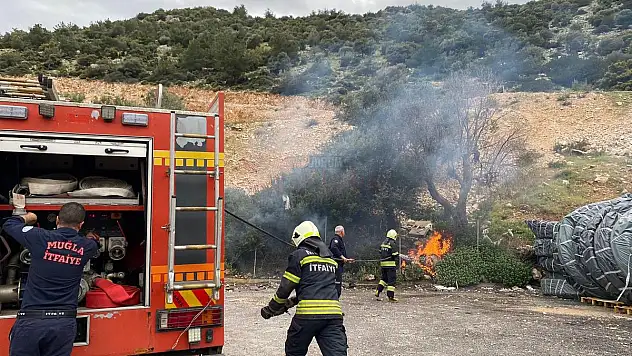 Gaz Deresinde MUSKİ'ye Ait Depoda Yangın Çıktı