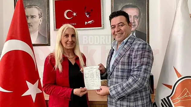 Gelecek Partisi İlçe Başkanı Partisinden İstifa Edip Ak Partiye Katıldı