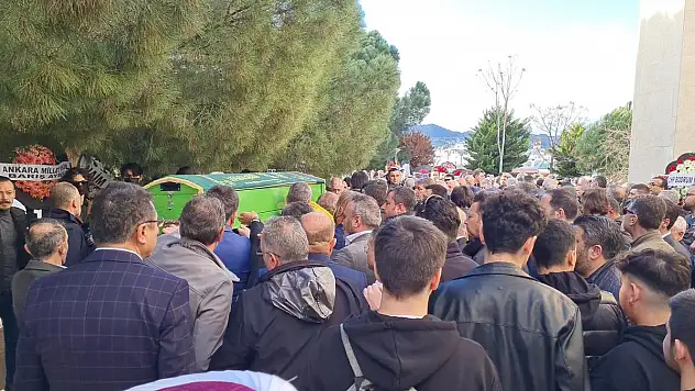 Genç Algül Gözyaşları İçinde Son Yolculuğuna Uğurlandı