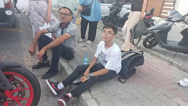 Genç Motosiklet Sürücüsü Kazada Yaralandı