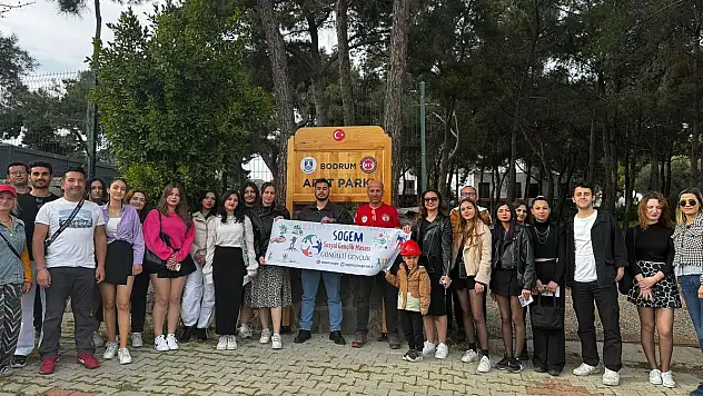 Gençler Afet Parkını Ziyaret Etti