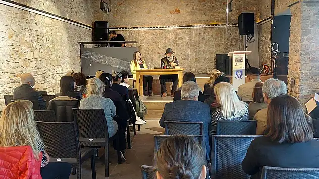 Gençlik Şiir Şöleni'nin Sekizincisi  Düzenlendi