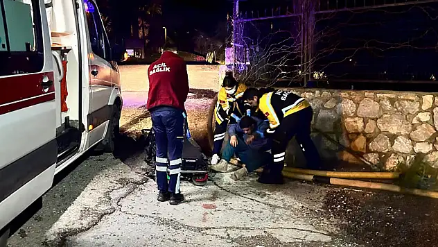 Gümbet'te yerde hareketsiz bulunan şahıs hastaneye kaldırıldı