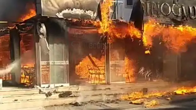 Gümbet'te Yangında 4 İşyeri Zarar gördü