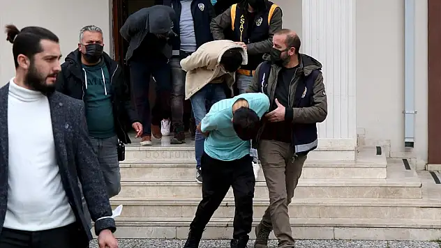 Güvercin Hırsızlığı Güvenlik Kamerasına Yansıdı