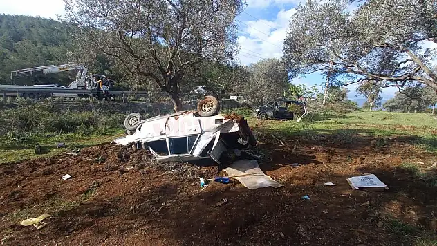 GÜVERCİNLİKTE KAZA YAPAN ARAÇLARDA 8 KİŞİ YARALANDI