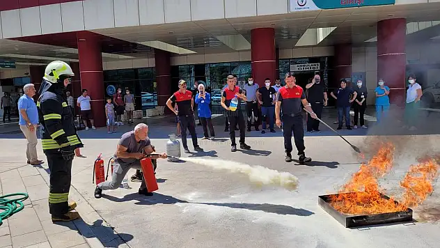 Hastane Personeline Yangın Eğitimi Verildi