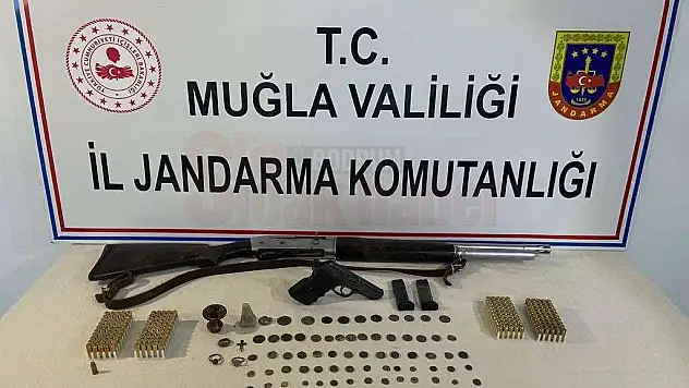Hazine Avcısına Jandarma Baskını