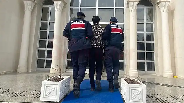 Hırsızlık Suçundan Aranan Şahıs Yakalandı