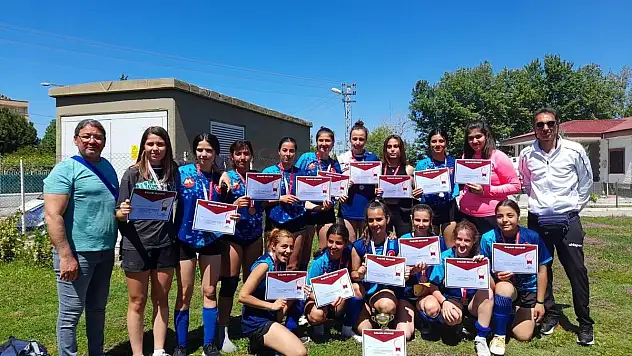 Hokey'de Muğla Anadolu Lisesi Türkiye 3.sü Oldu