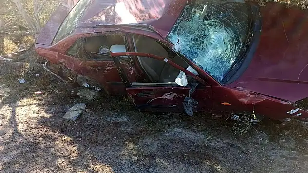 Hurdaya Dönen Araçtan Sürücü Yaralı Kurtuldu