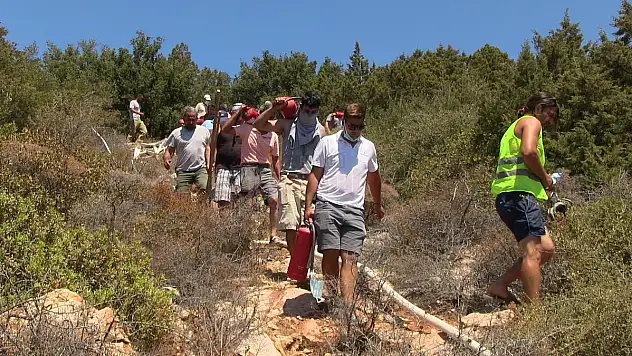 İçmeler'de Başlayan Yangına Gönüllülerden  Erken Müdahale