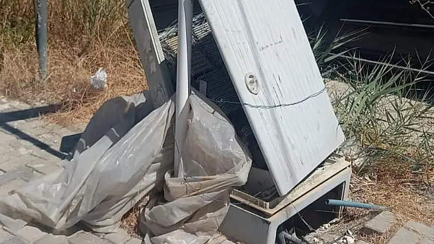 Para almaya gelince hızlı hizmete gelince yavaş !