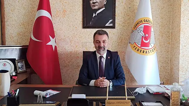 İnternet Yasası Masaya Yatırılıyor