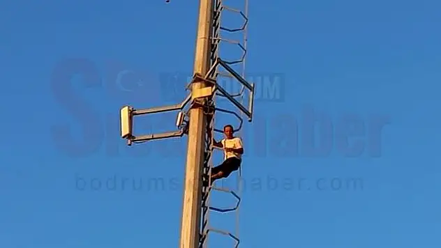 İntihar Etmek İçin 50 metre Yükseklikteki Baz İstasyonuna Çıktı