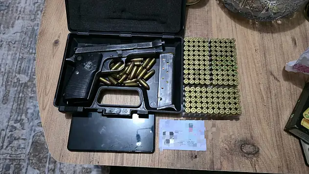 İş insanlarını tehdit eden 'Daltonlar' ve 'Casperlar' çetesi Muğla merkezli operasyonla yakalandı