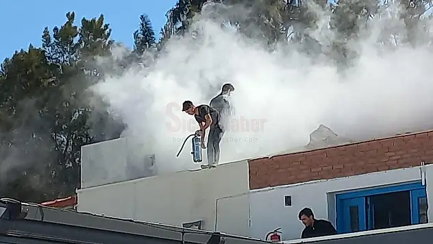 İtfaiye Aracının Geçmesine Çalışma Yapan Beton Mikseri Engel Oldu