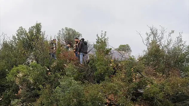 İzinsiz Kazı Yapan 4 Kişi Suçüstü Yakalandı