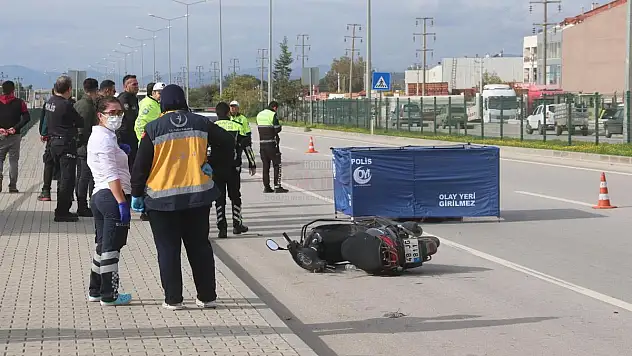 Kamyon ile Motosikletin Çarpıştığı Kazada 1 kişi Öldü 1 Kişi Yaralandı