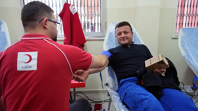 Kan Dostum Öğretmenim kampanyasına yoğun ilgi