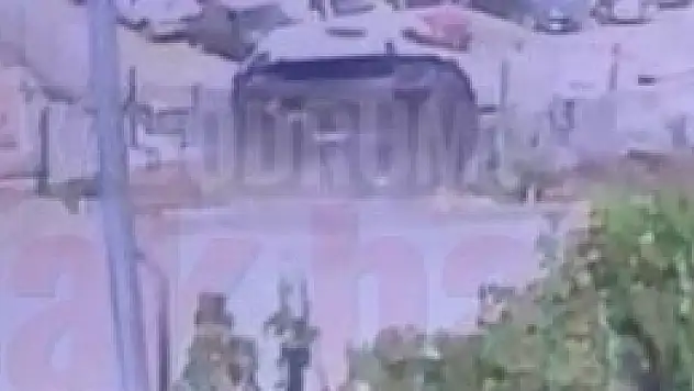 Kanalizasyon Çalışması Nedeniyle Kazılan Yolda Kaza Meydana Geldi