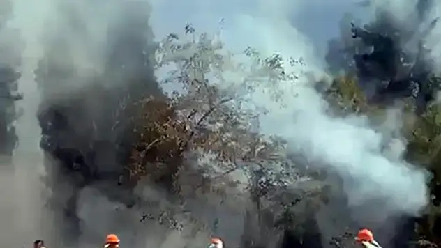 Karayolunda Çıkan Yangın Kısa Sürede Söndürüldü