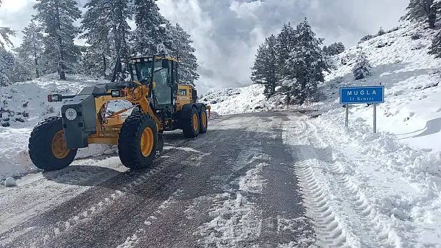 Karla mücadele aralıksız devam ediyor