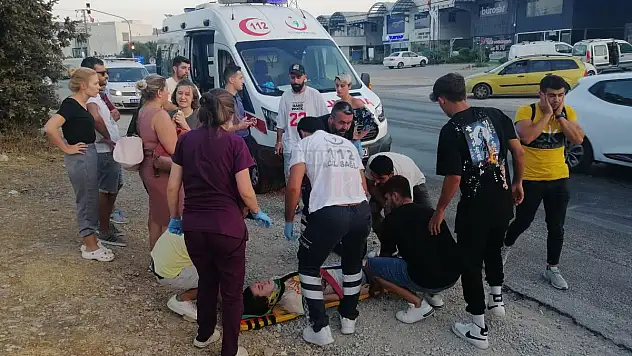 Karşıdan Karşıya Geçmek İsteyen Çocuğa Motosiklet Çarptı