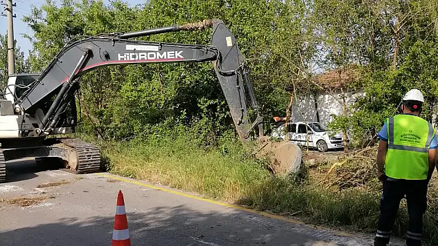 Kavakarası Kanalında 4 Bin 550 Metre Temizlik