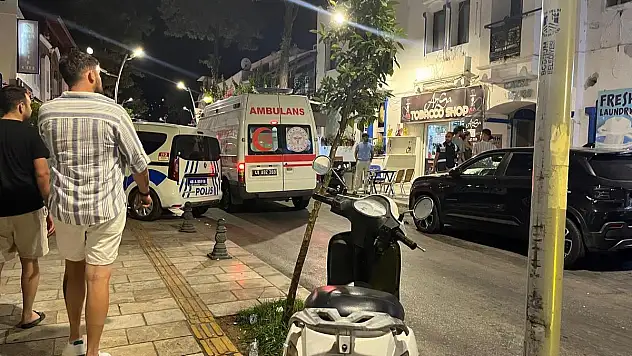 Kavgada Arkadaşını Bıçakla Yaralayıp Kaçtı