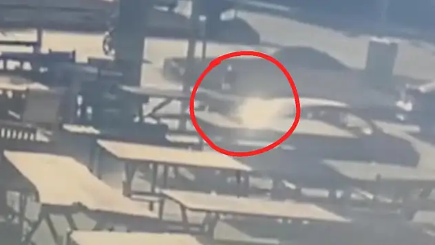 Kavşakta dikkatsizlik kazaya neden oldu !