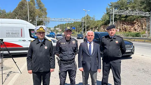 Kaymakam Mustafa Çit, Kontrol Bölgesinde Tatilcilere 'Bodrum'a Hoş geldiniz' Dedi