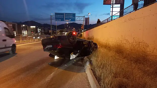 Kaza Yapıp Kaçtılar Yinede Yakalandılar