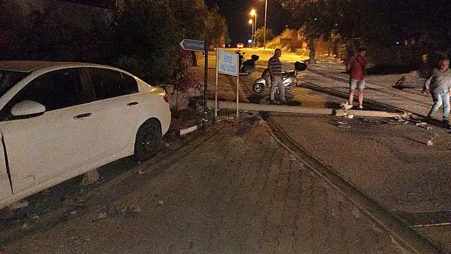 Kaza Yaptı, Aracı Bırakıp Kaçtı