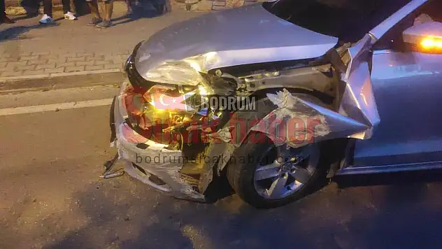 Kaza yaptı hava yastıkları sayesinde kurtuldu