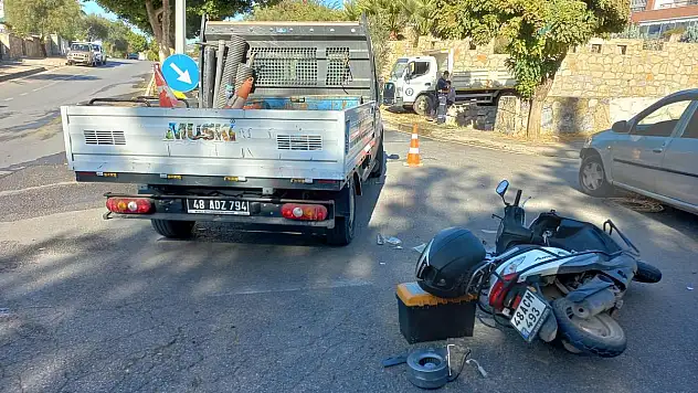 Kazada Motosiklet Kullanılamaz Hale Geldi