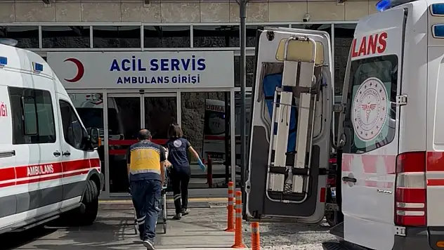 Kazada motosiklet sürücüsü ağır yaralandı !