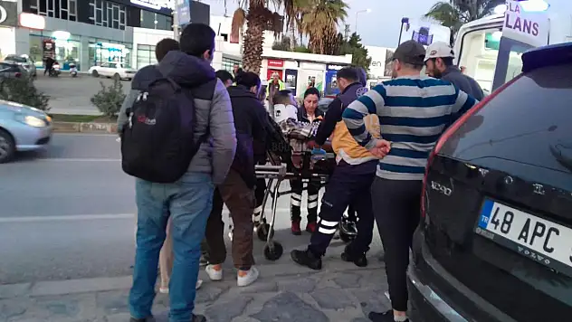 Kazada Motosiklet Sürücüsü ve Çarptığı Yaya Yaralandı