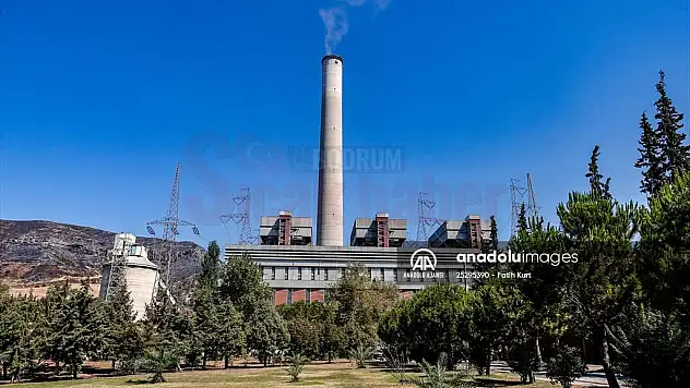 Kemerköy Termik Santrali'nde elektrik üretimi başladı