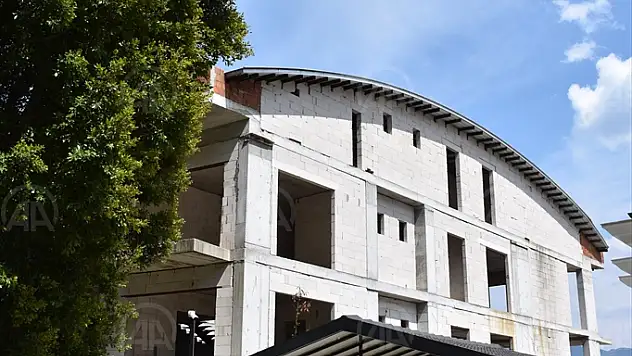 Kenan Evren'in Beyazevi'nin yerine yapılan bina, konuk evi ve demokrasi müzesi olacak