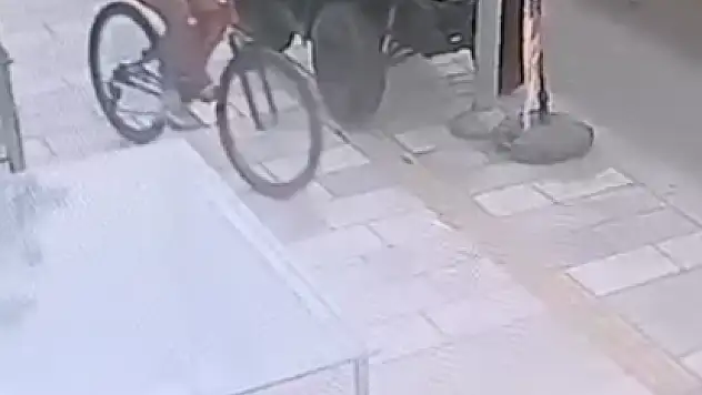 Kendi Malı Gibi Binip Gitti