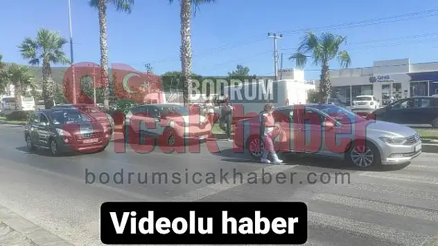 Kıbrıs Şehitleri Caddesi'nde zincirleme kaza