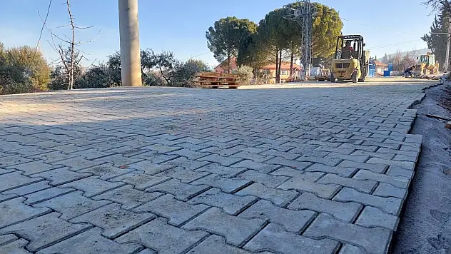 Kırsal Mahallelerde Yollar Yenileniyor