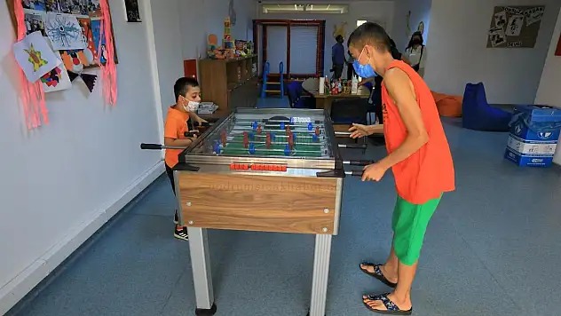 Kısa Mola Merkezi'nde yüzler gülüyor