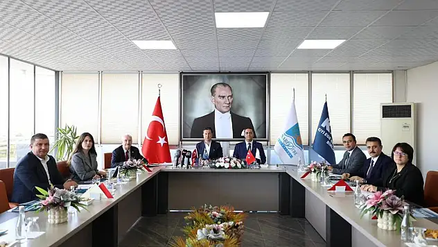 Kıyı Ege Belediyeleri Dayanışma ve Çözüm İçin Buluştu