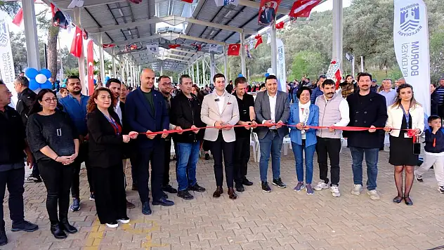 Kızılağaç Pazar Yeri Açıldı