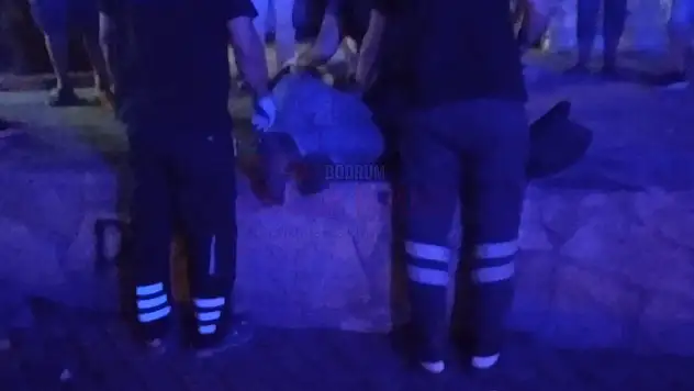 Konacık' ta Yolda Yatan Adam Esnafı Endişelendirdi