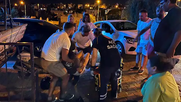 Kontrolsüz Dönün Araç Kaza Yaptı, 2 Yaralı