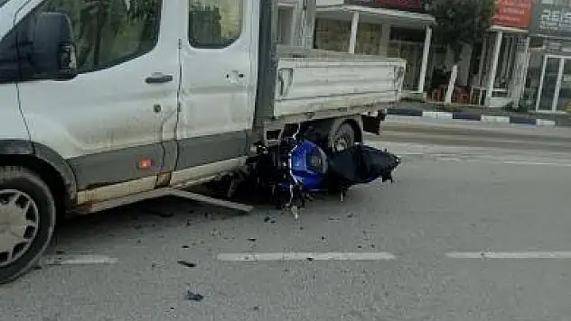 Kontrolsüz Dönüş Kazaya Sebep Oldu, 1 Yaralı